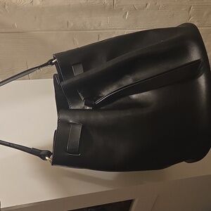 KC JAGGER Black Vegan Leather Bucket Shoulder Bag
